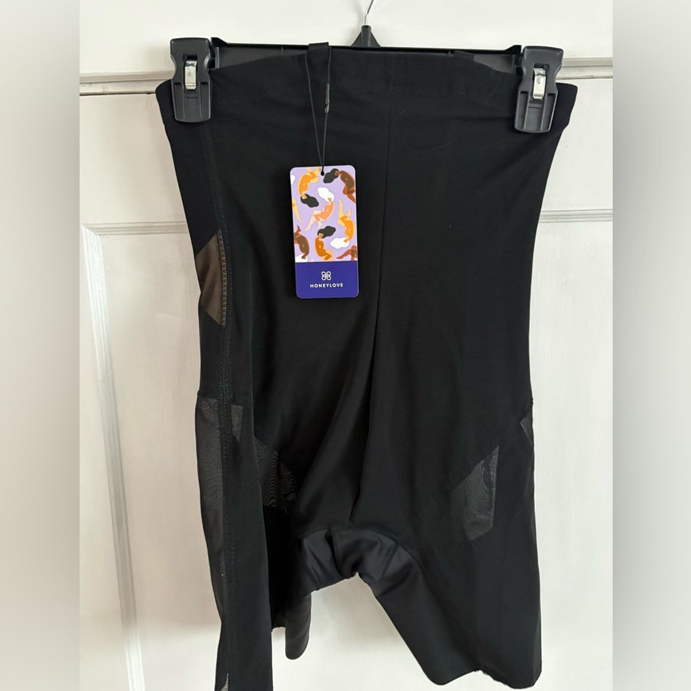 Honeylove SuperPower Shapewear Shorts NWT - Picture 2 of 3